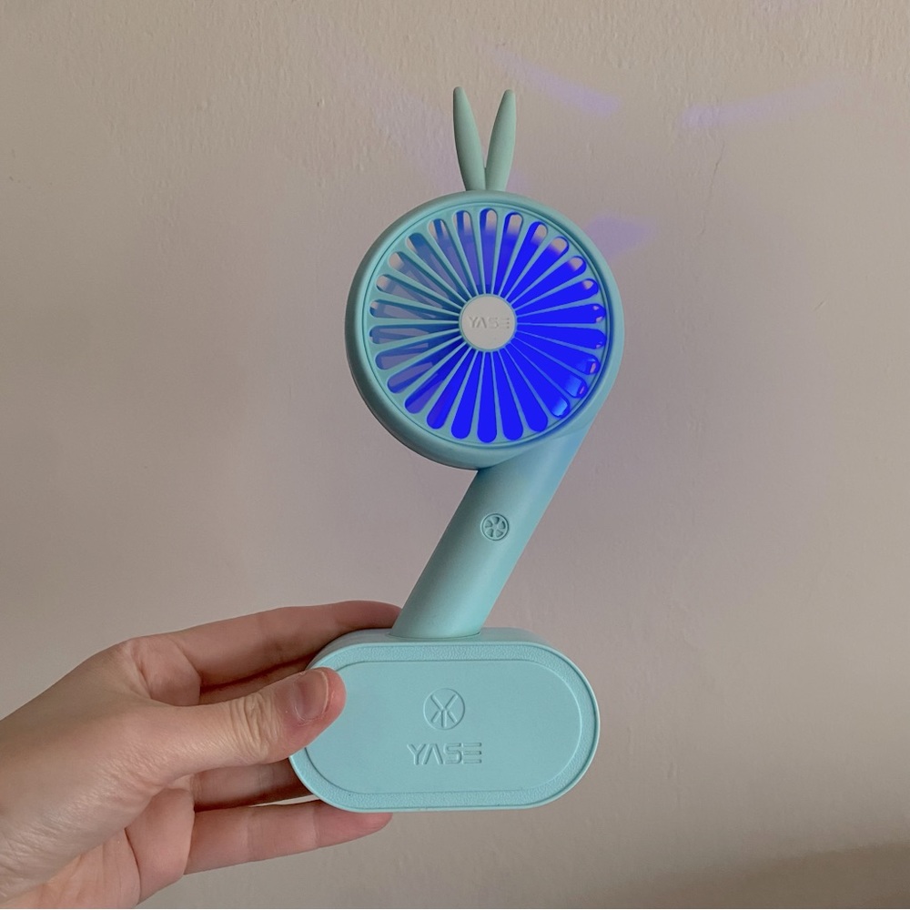 Kawaii Bunny Portable, Rechargeable Mini Fan with Standing Base - Picture 2 of 5